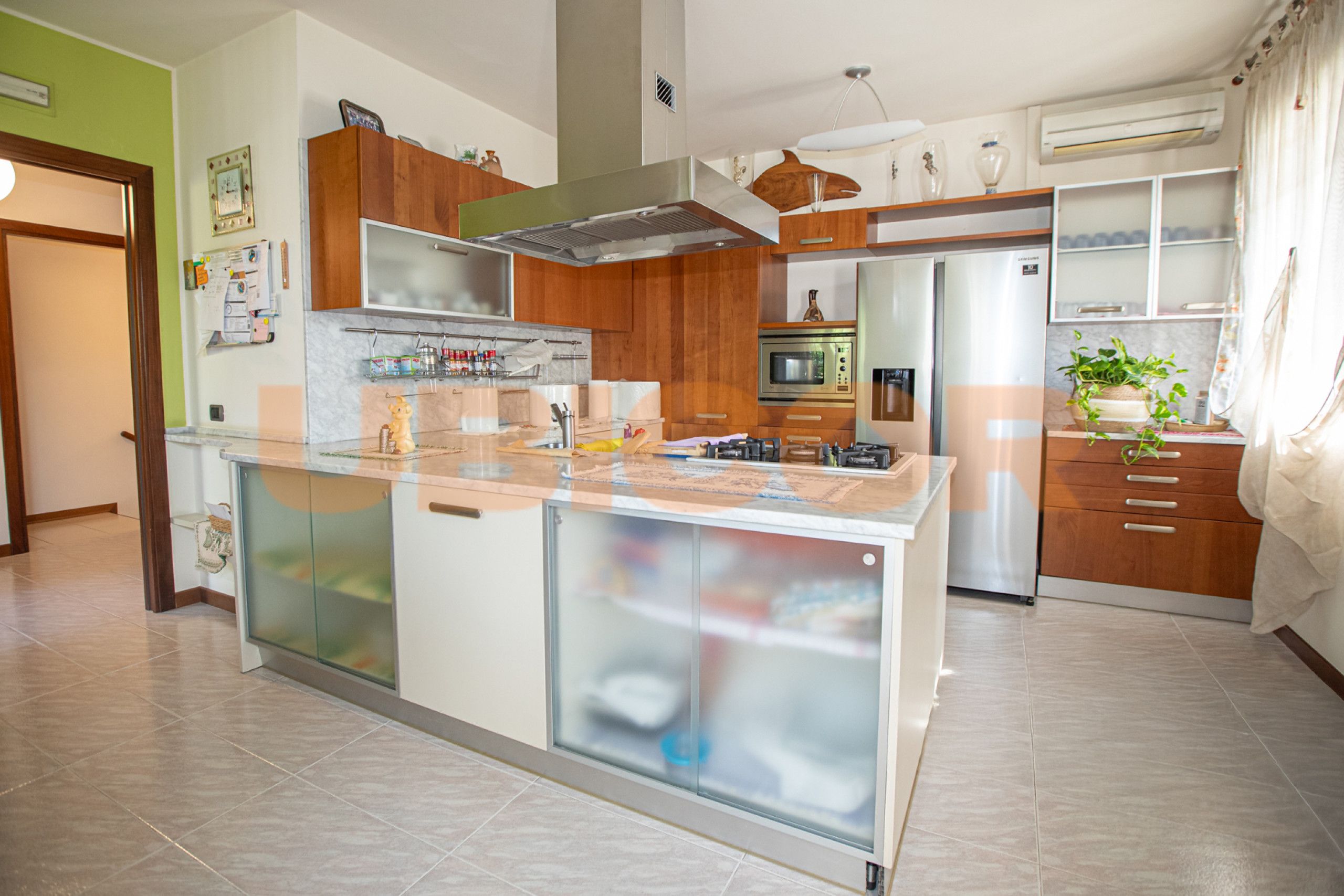 Immagine immobile piccola