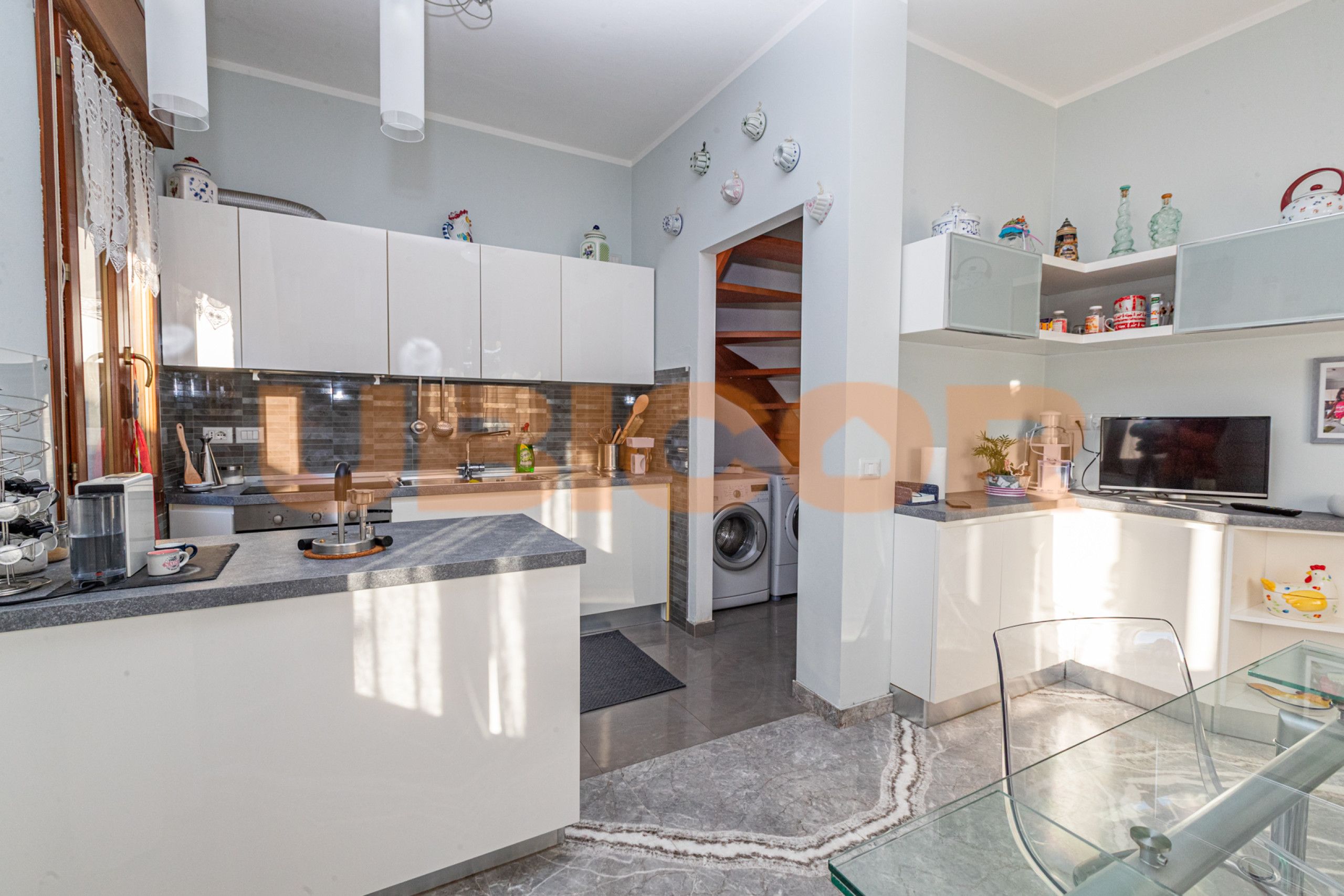 Porzione di Bifamiliare Ristrutturata in Vendita